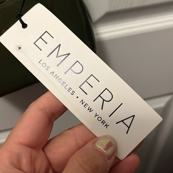 VEGAN BAG DARK GREEN GOLD ACCENT NWT - Picture 5 of 5